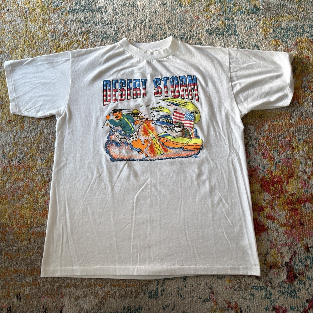 Vintage 1991 Operation Desert Storm   Graphic T-Shirt Made in USA (XL)